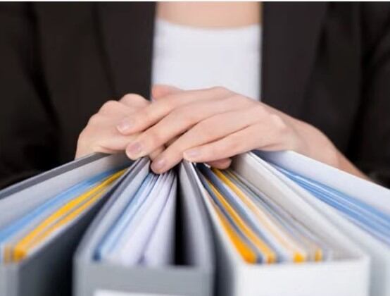 El 76% de las mujeres está en roles administrativos. 