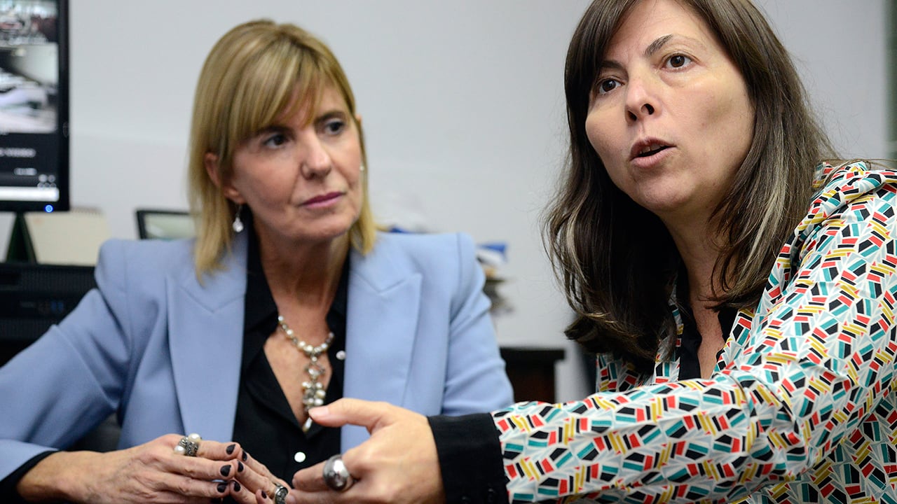 Rodenas y Batakis dieron una charla en la UOM Rosario.