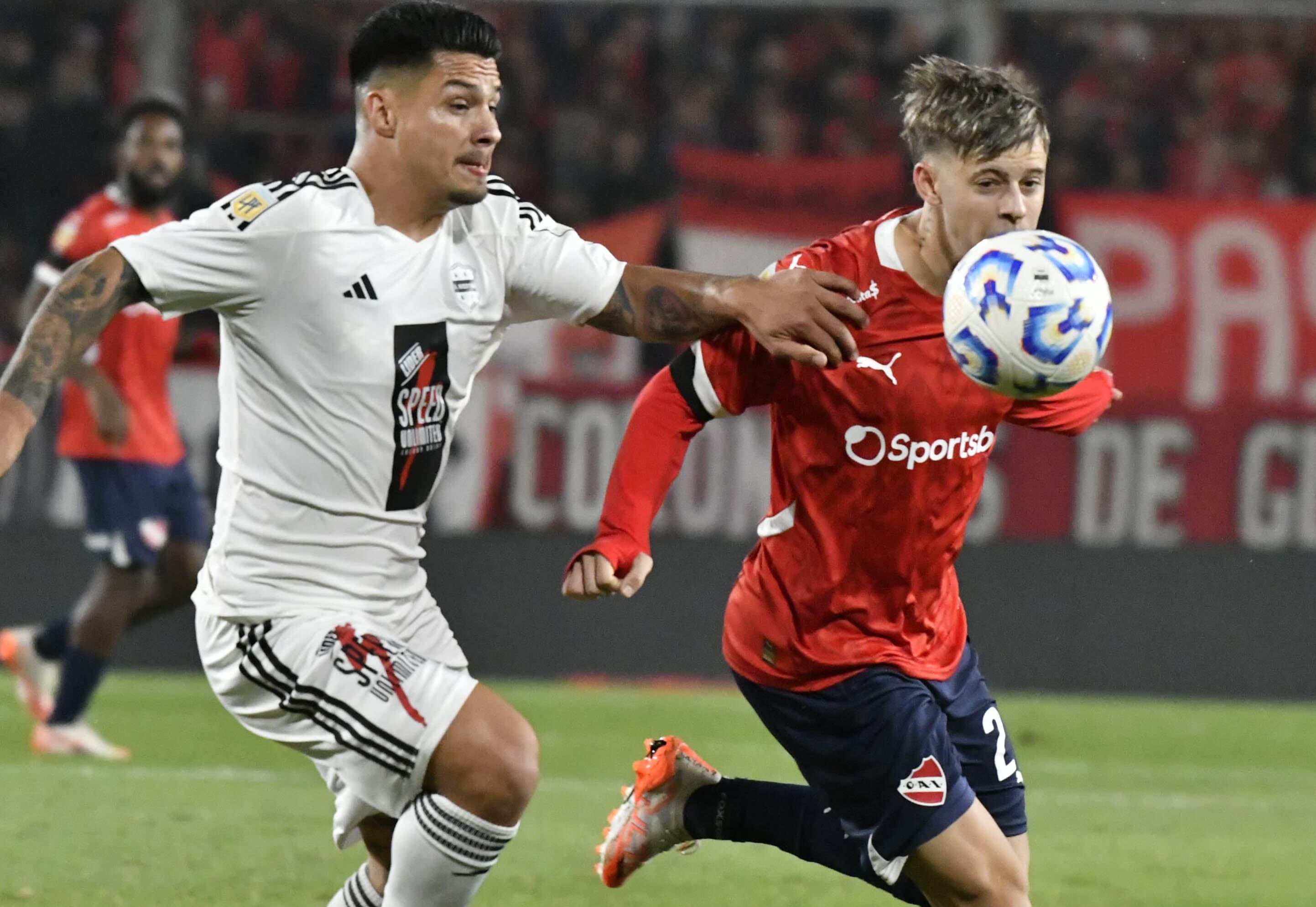 El Rojo y Malejo no se sacaron ventaja, pero estarán en los play-offs