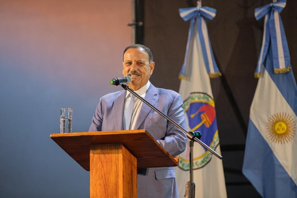 Gobernador Ricardo Quintela.