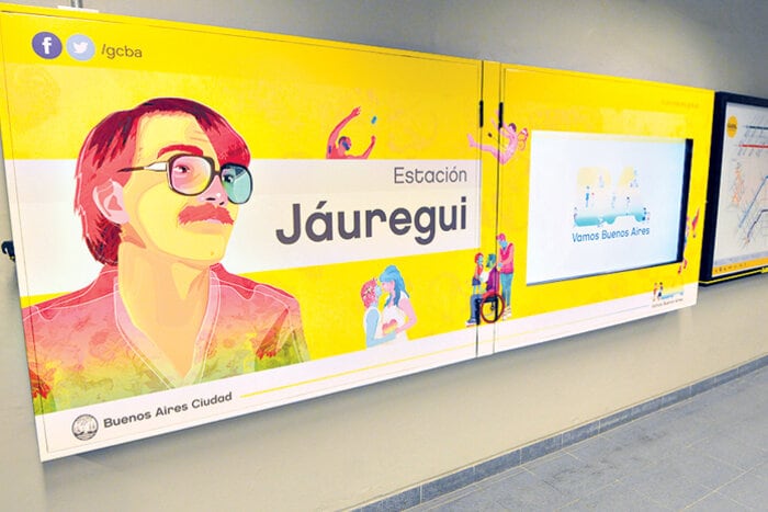 Carlos Jáuregui nació el 22 de septiembre de 1957