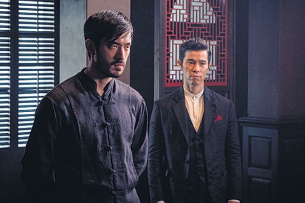 En Warrior, Ah Sahm se involucra con las pandillas chinas de la San Francisco de 1880.