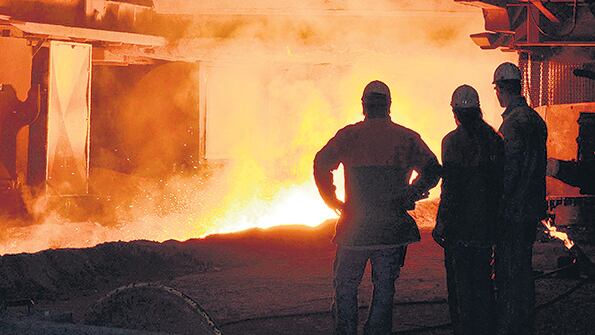 Los insumos siderúrgicos y otras materias primas dolarizadas generan una inflación latente que aún no llegó a los precios finales.