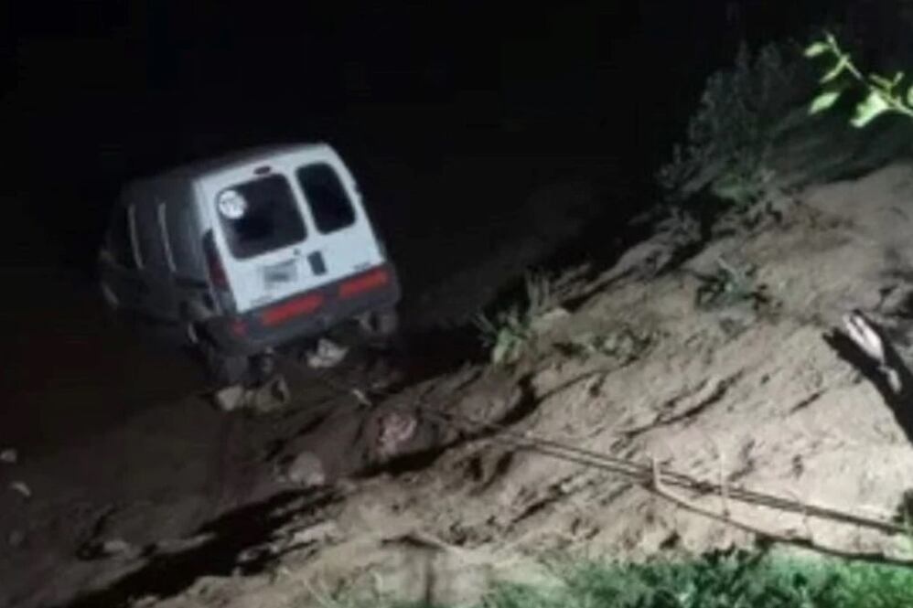 Por el momento las autoridades no informaron si el conductor del utilitario fue identificado y si ya se encuentra acusado por el fallecimiento del menor