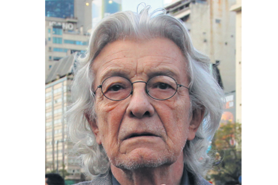 Arturo Bonin: sin obra por opinar libremente.