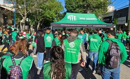 La decisión fue tomada durante un multitudinario Congreso Nacional del sindicato, en el que participaron dirigentes de todo el país.(Prensa ATE)