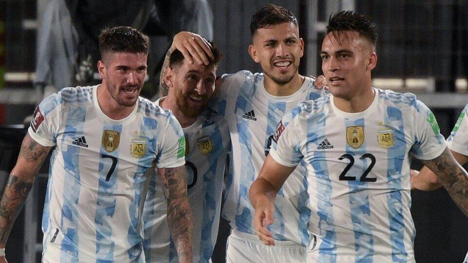 Argentina vuelve a jugar tras el gran triunfo sobre Uruguay.