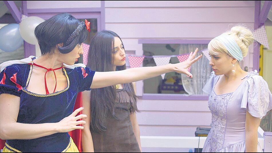 Ganadora de la última Bienal de Arte Joven, la serie tiene un largo recorrido en festivales.