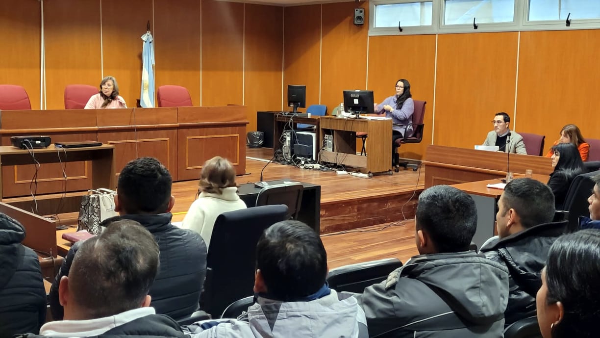 La jueza Mónica Faber juzga a nueve policías.