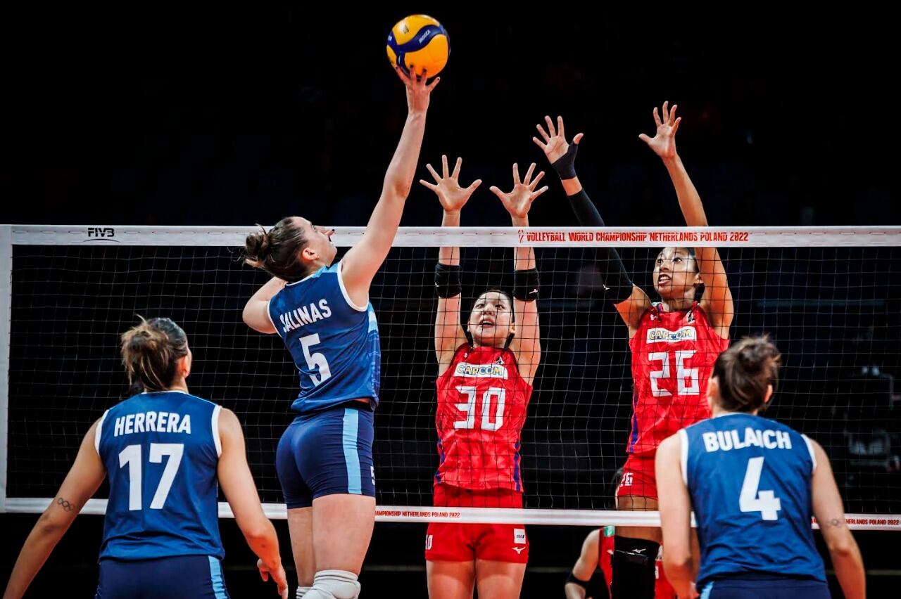 La selección femenina de voley no pudo ante un duro rival.