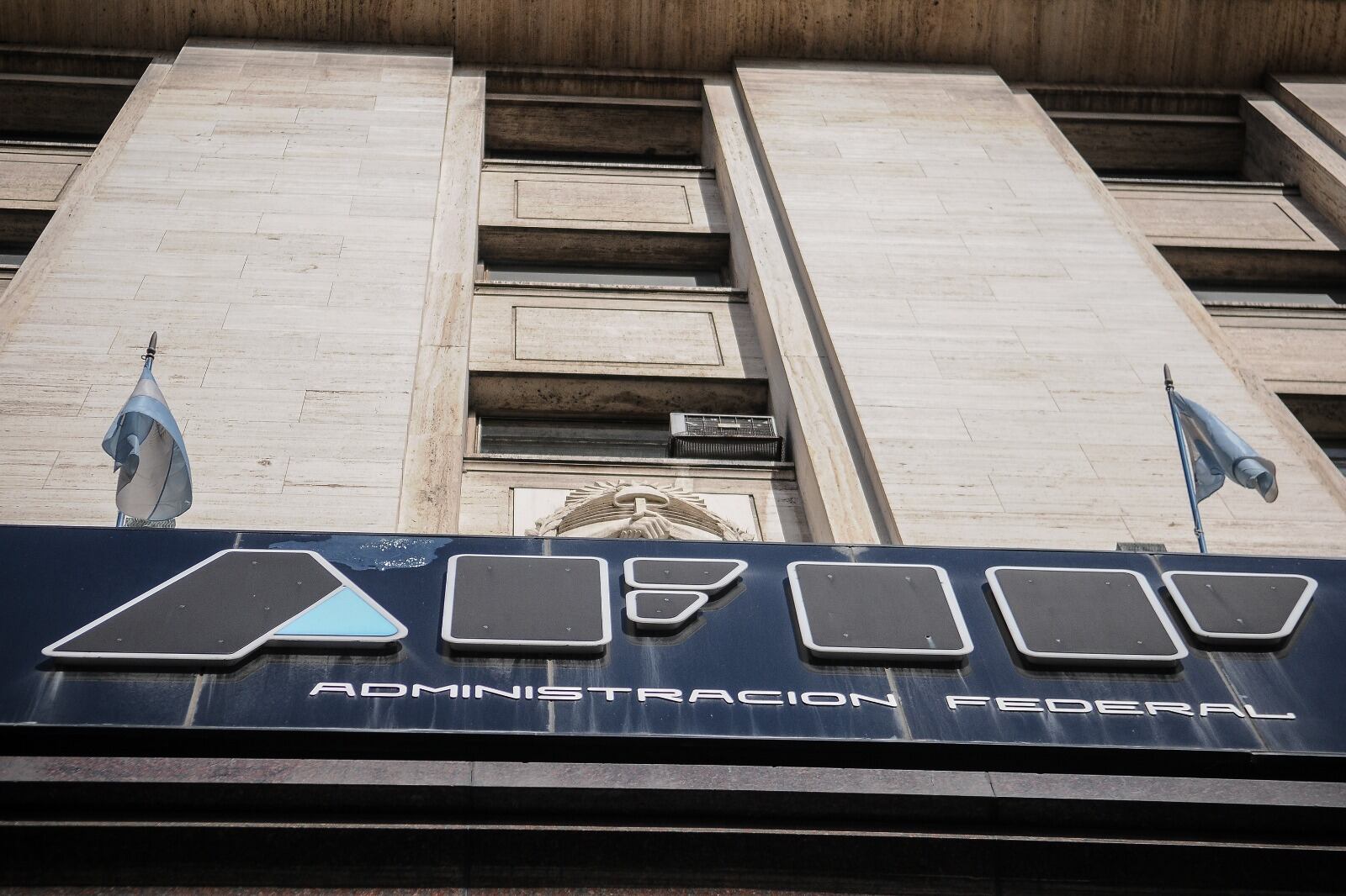 En septiembre, la recaudación del IVA subió 187 por ciento.