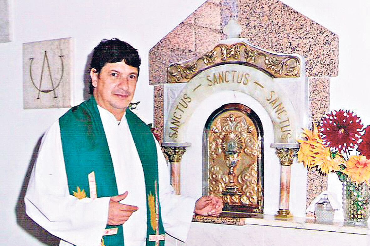 Juan Diego Escobar Gaviria fue denunciado por abuso sexual de niños.