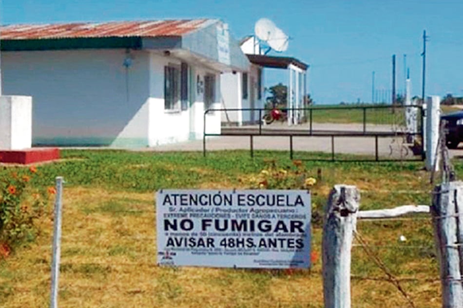 El Supremo Tribunal ordenó un límite para fumigar cerca de las escuelas.