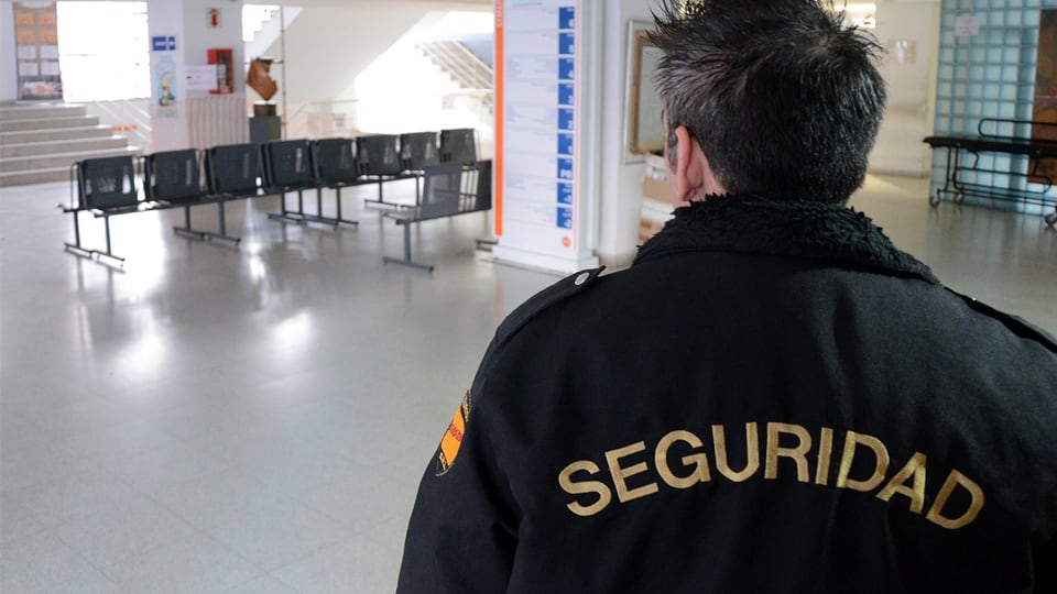 La norma apunta a excluir las agencias infractoras de futuras licitaciones.