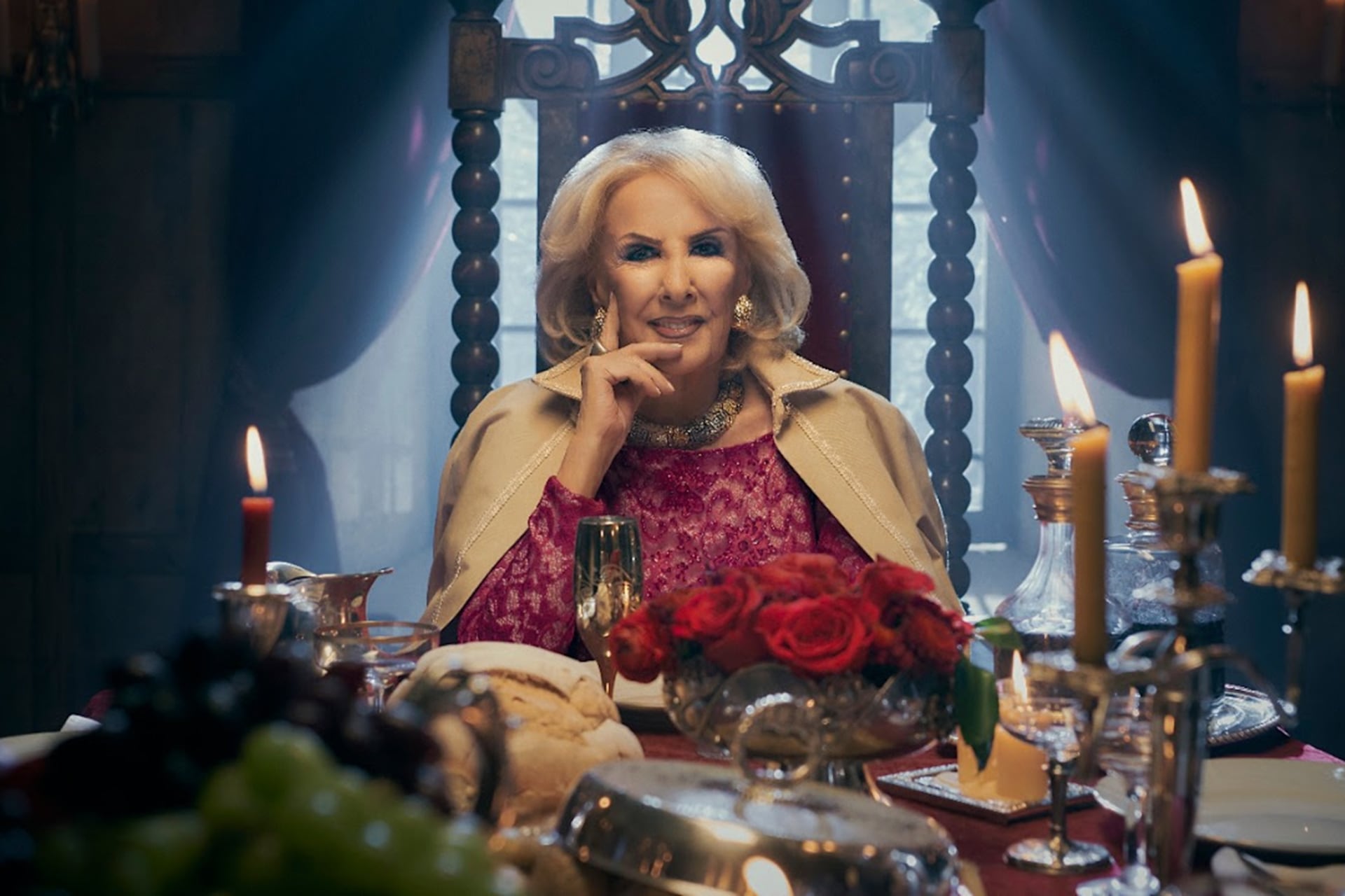 Explotaron en redes los memes de Mirtha Legrand tras la muerte de la Reina Isabel II