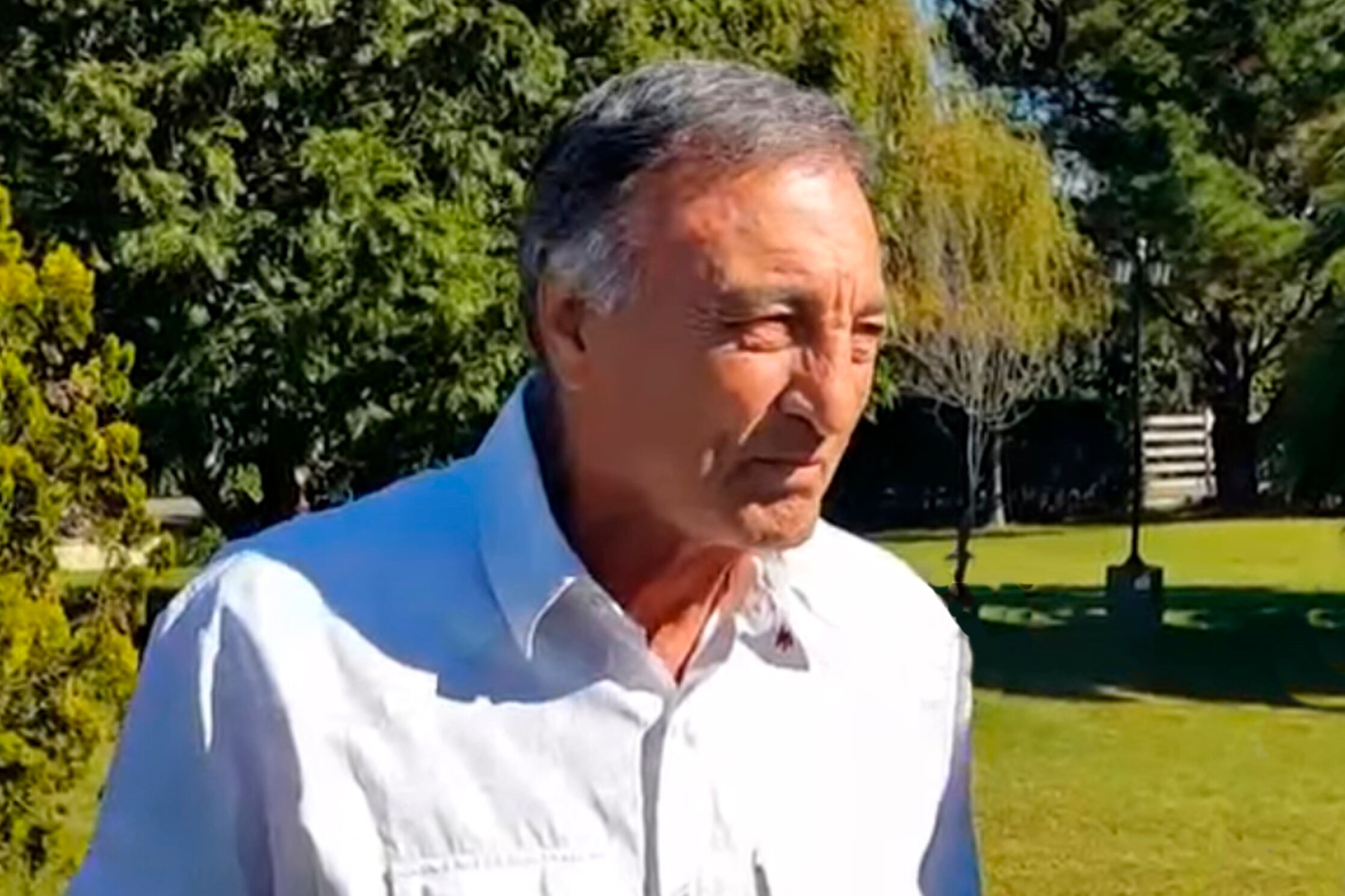 Rogel, ya de grande, recordando aquel partido.