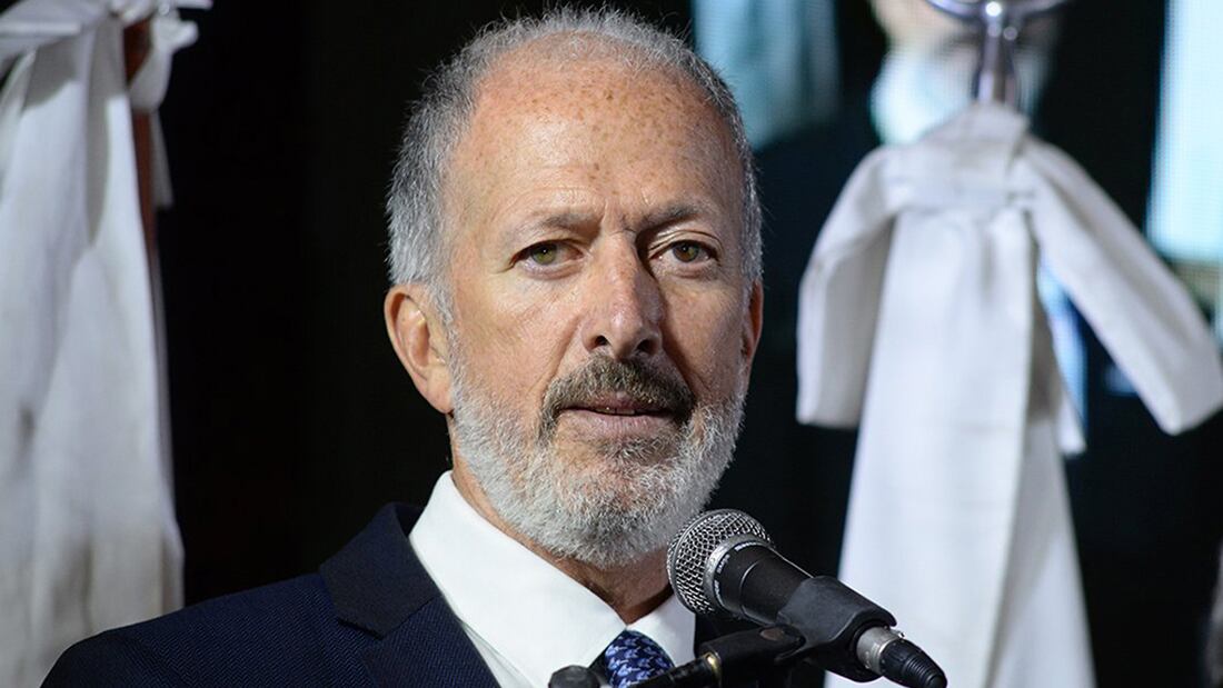 El presidente de la DAIA, Jorge Knoblovits, quedó en el ojo de la tormenta luego del reclamo que le envió la AMIA.