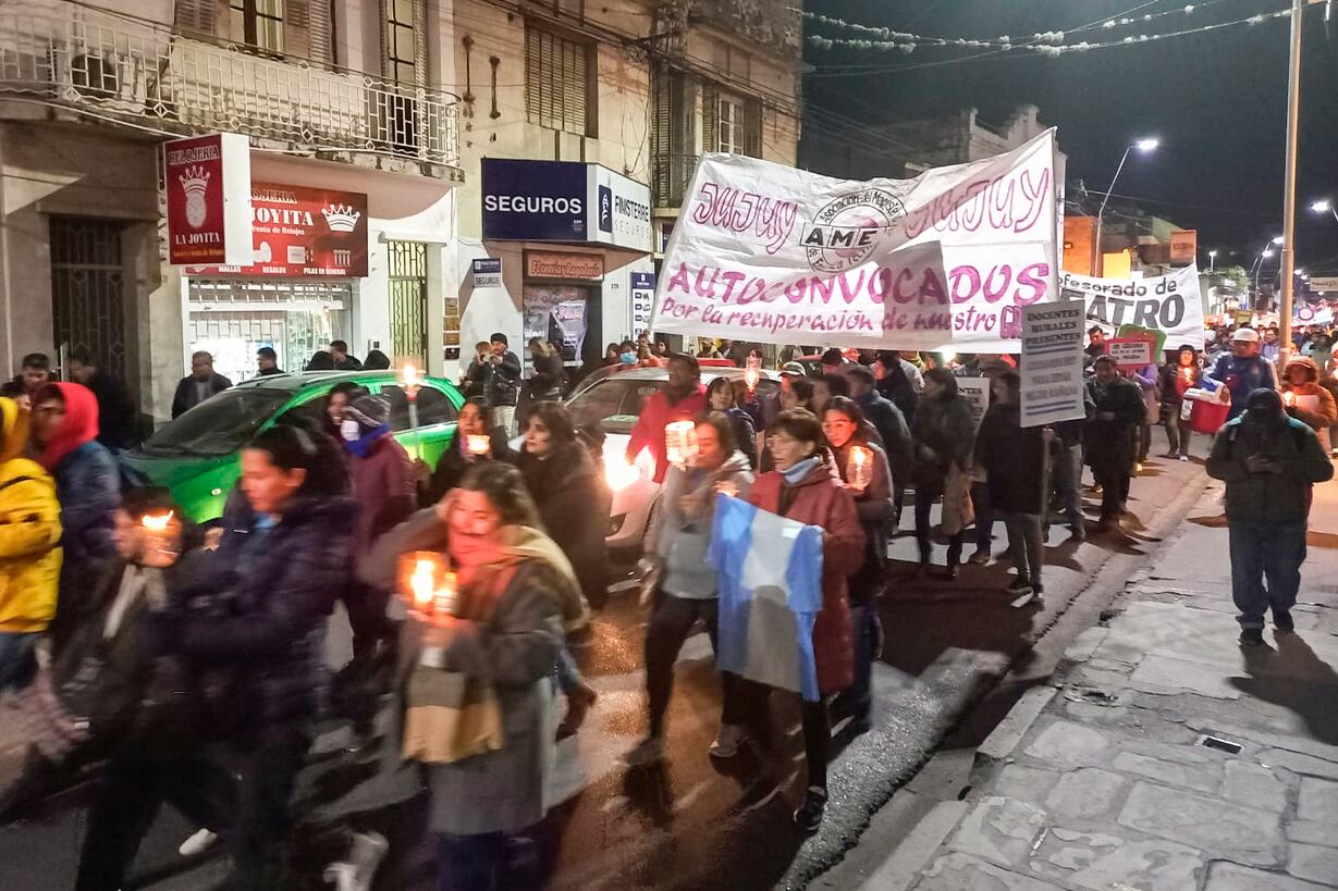 En medio de manifestaciones, Gerardo Morales aprobó la reforma constitucional en Jujuy