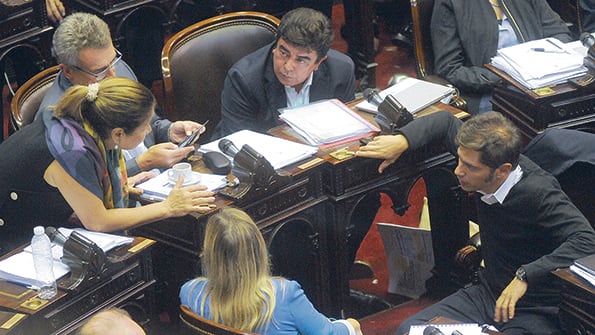 Camaño, Rossi, Espinoza y Kicillof, en la sesión contra el tarifazo.