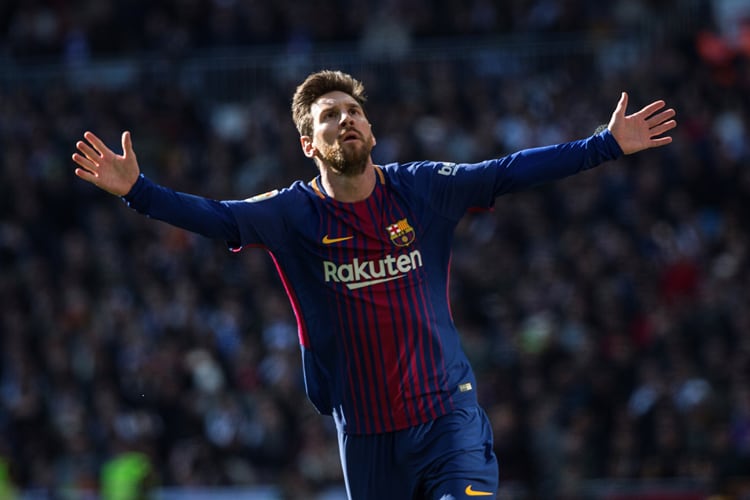 Messi grita su gol de penal, el que certificó la victoria.
