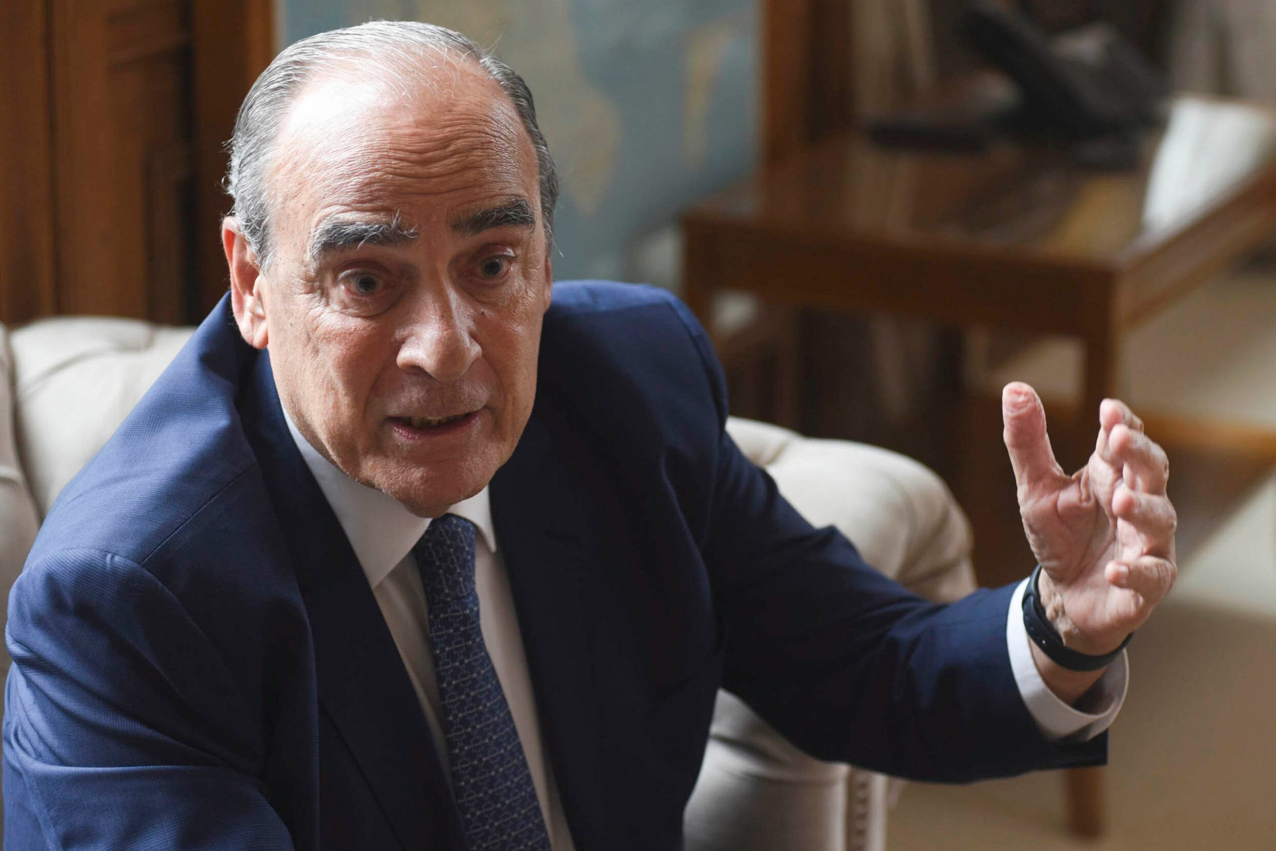 El jefe de Gabinete, Guillermo Francos.