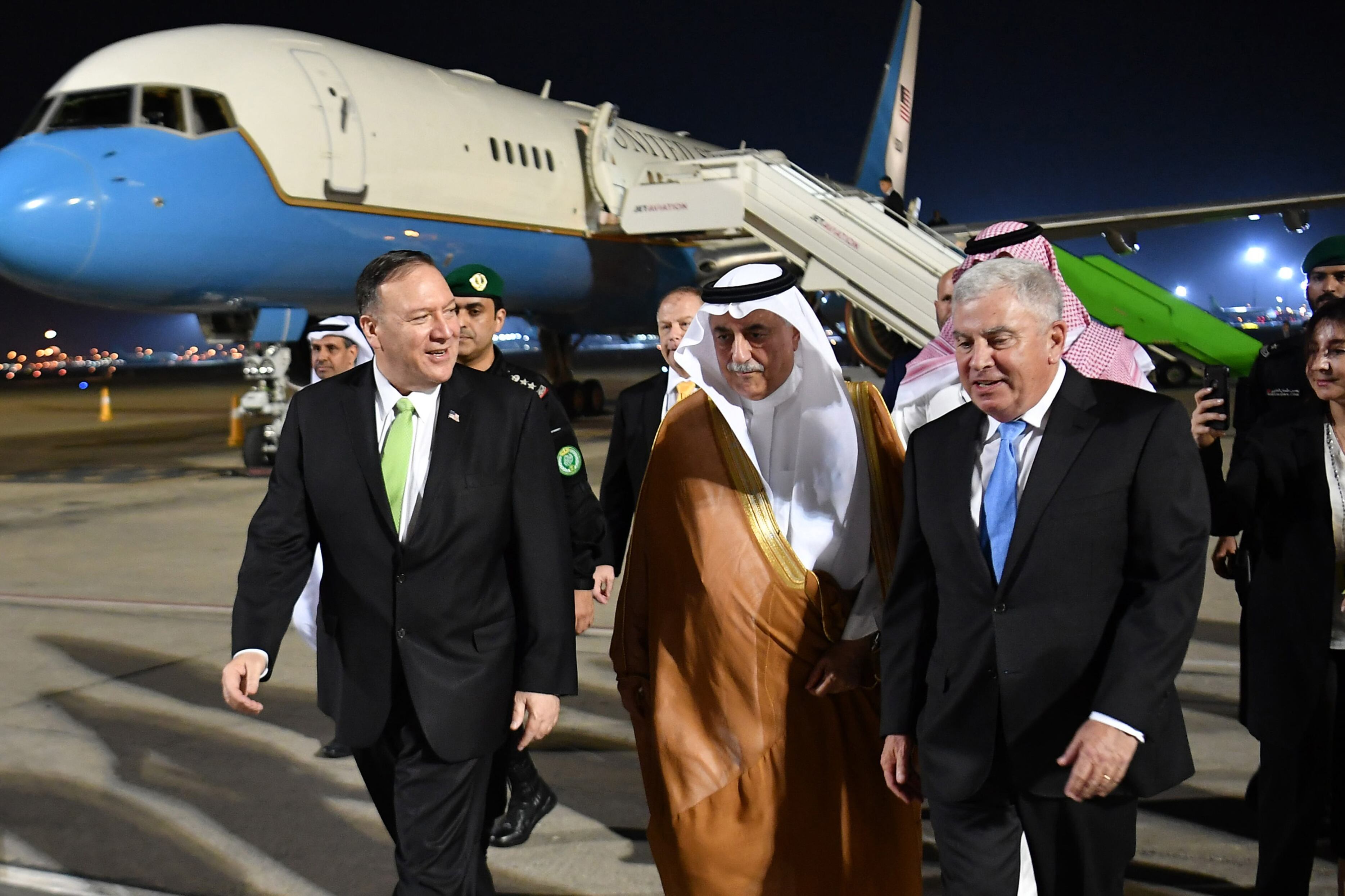 El secetario de Estado de EE.UU., Mike Pompeo, viajó a Arabia Saudita despuès del ataque.