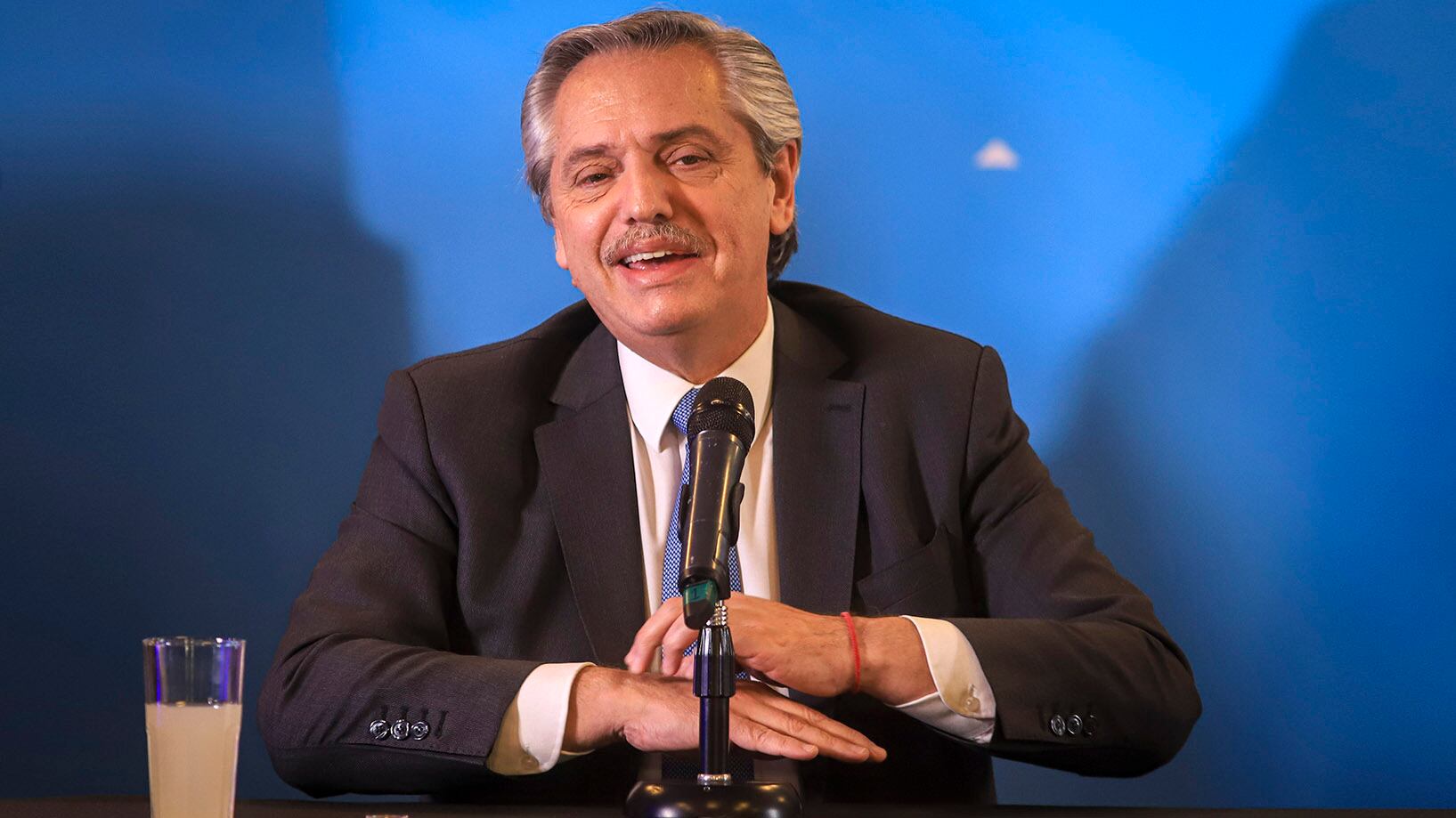Fernández, durante la presentación de esta tarde. 