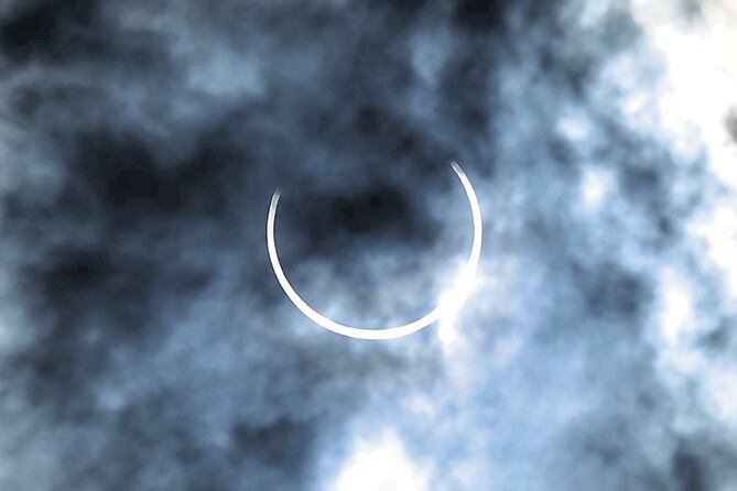El eclipse anular en su punto máximo, tal como se lo vio en Chubut.