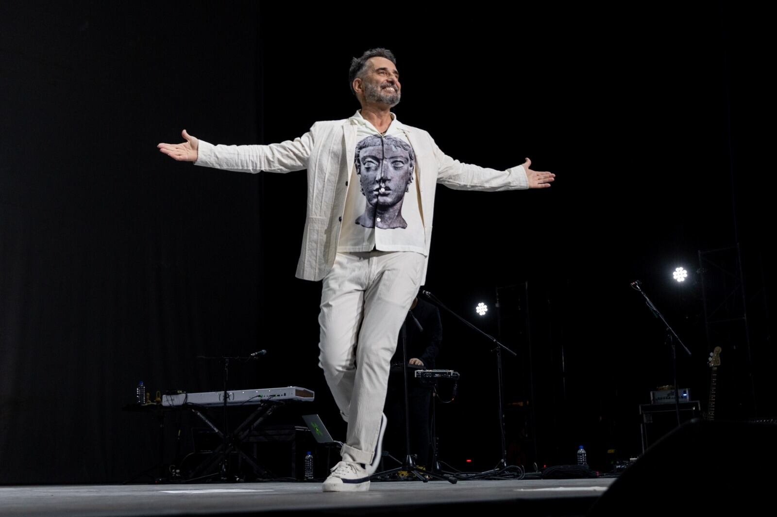 “Quiero mandar un mensaje de amor a todos los civiles israelíes, de Gaza y de Cisjordania”, señaló Drexler. 