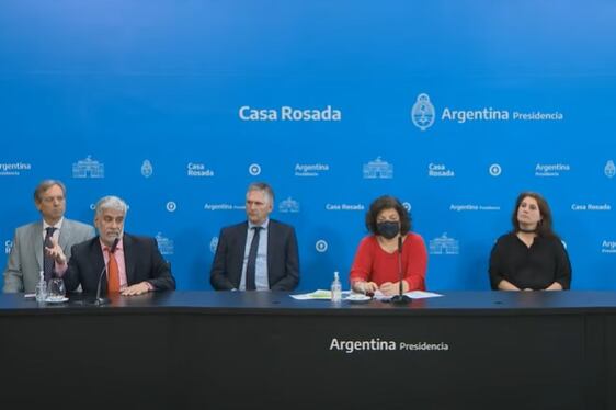 La ministra de Salud, Carla Vizzotti, anunció formalmente el acuerdo consensuado con la industria farmacéutica.