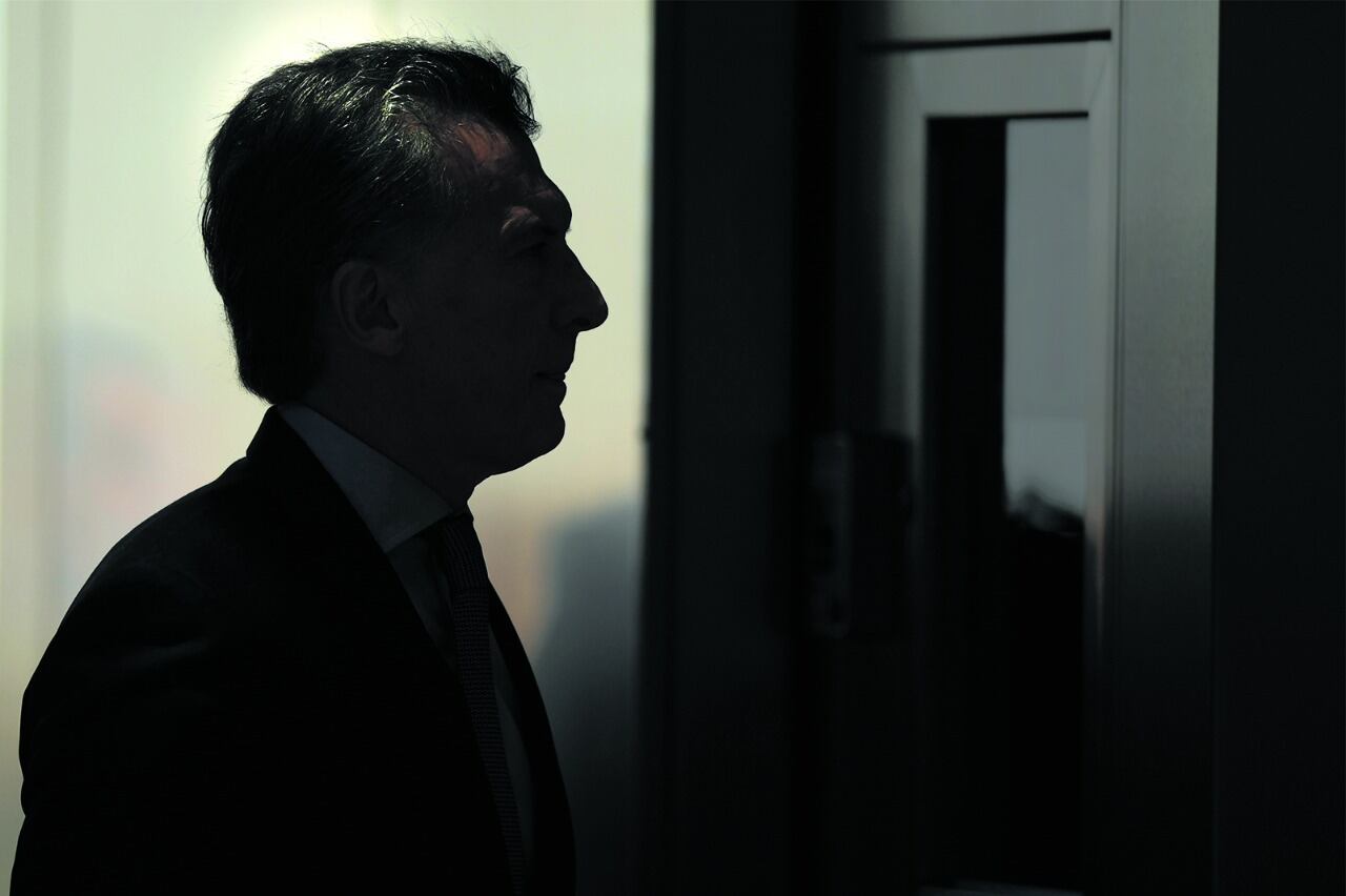 Mauricio Macri apoyó el golpe contra Evo Morales con material represivo.