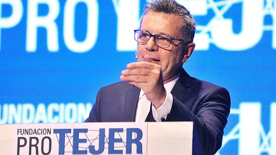 “No conozco un modelo de desarrollo que conviva con esta política monetaria enfermiza”, cuestionó Ariel Schale.