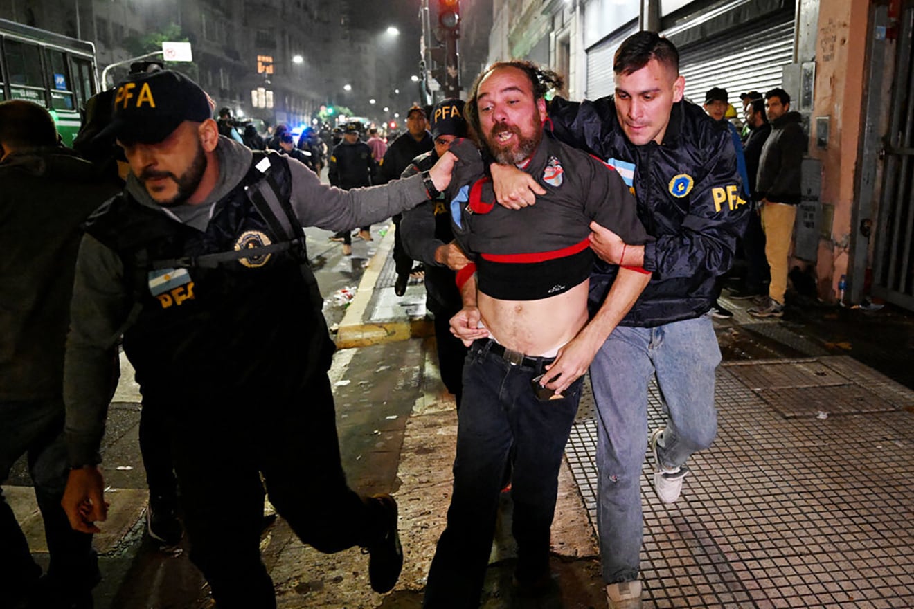 La Policía Federal es investigada por la represión de febrero de 2024.