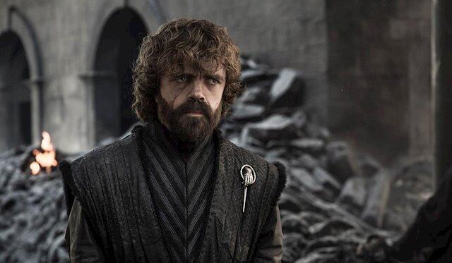“Quizás deberías esperar al final de la serie antes de hacerte ese tatuaje", dijo Dinklage. 