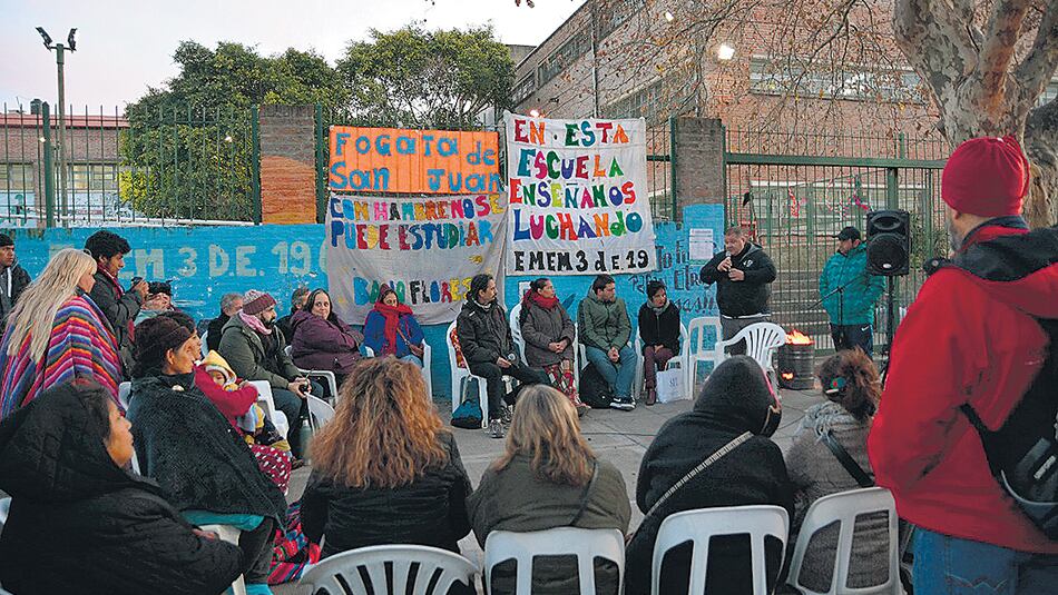 “Con hambre no se puede estudiar”, advirtió Eduardo López, el titular de UTE.