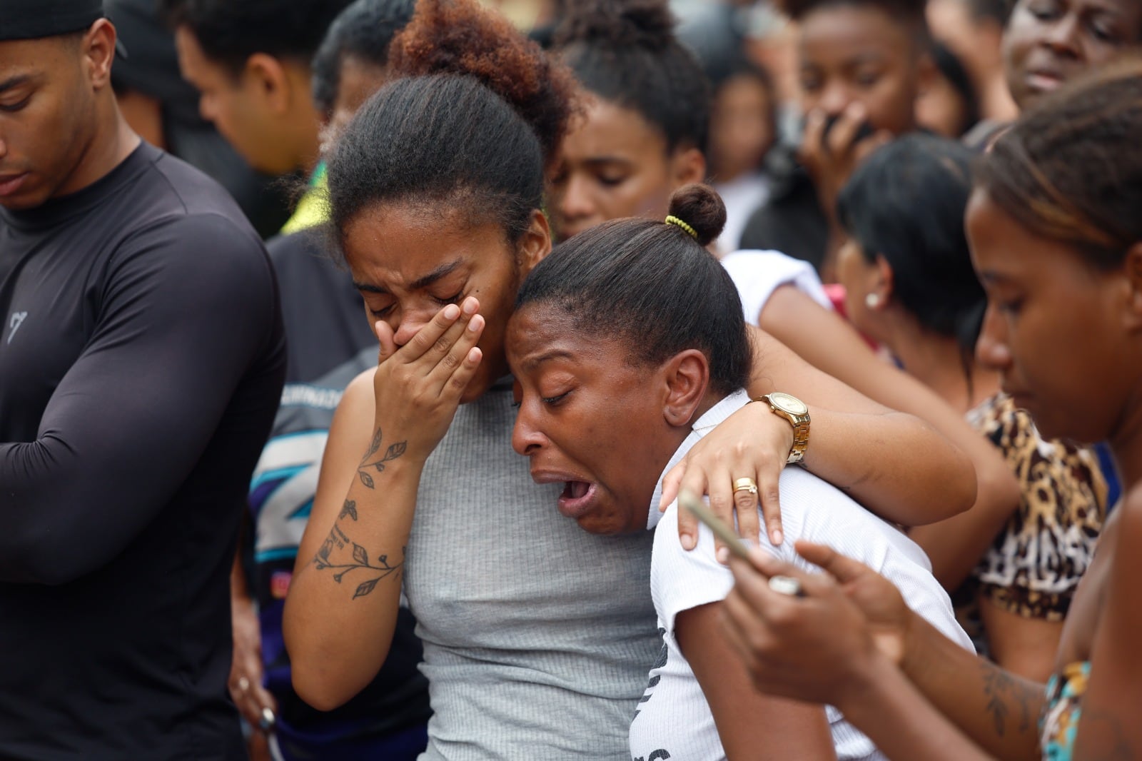 El pueblo negro llora, una vez más, a sus muertos