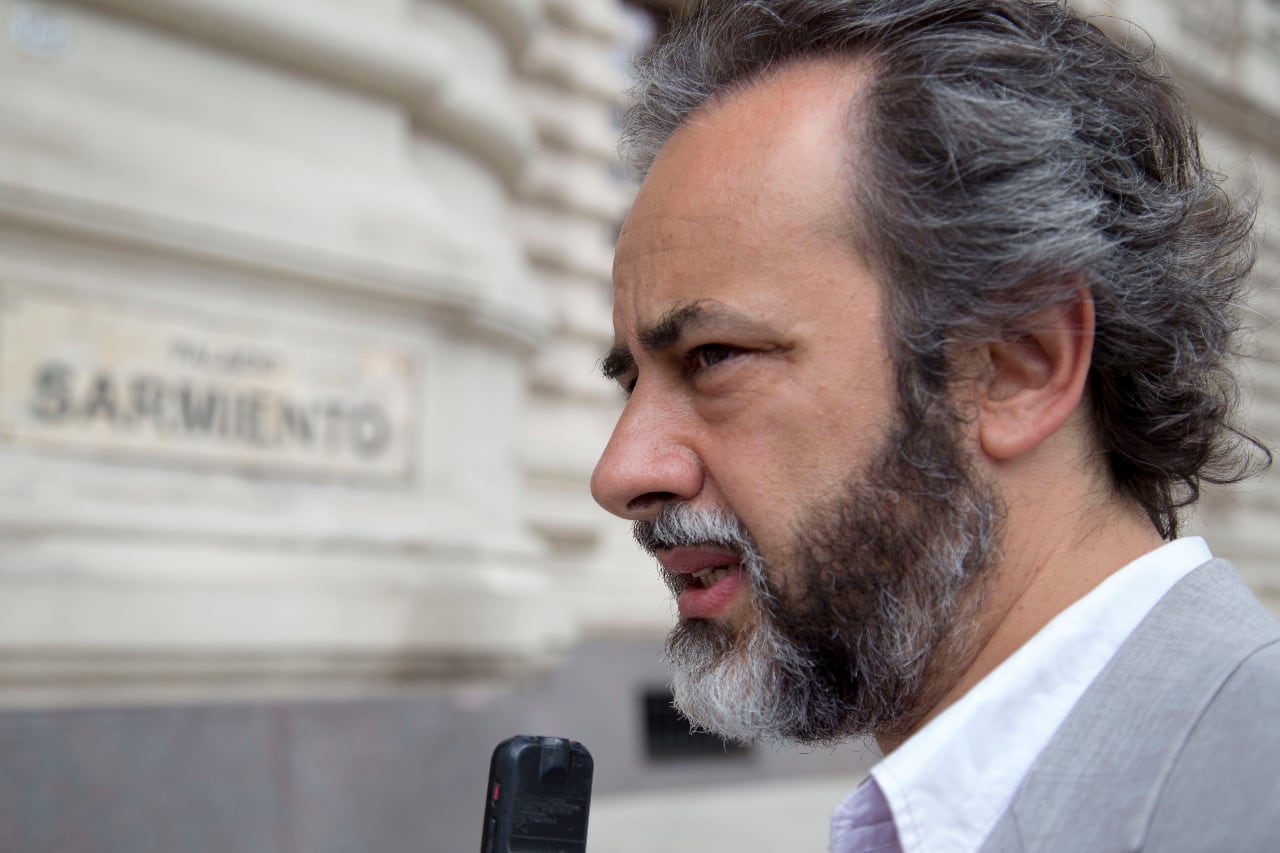 "Macri-Trump. Misma campaña, mismos resultados", posteó Eduardo López.