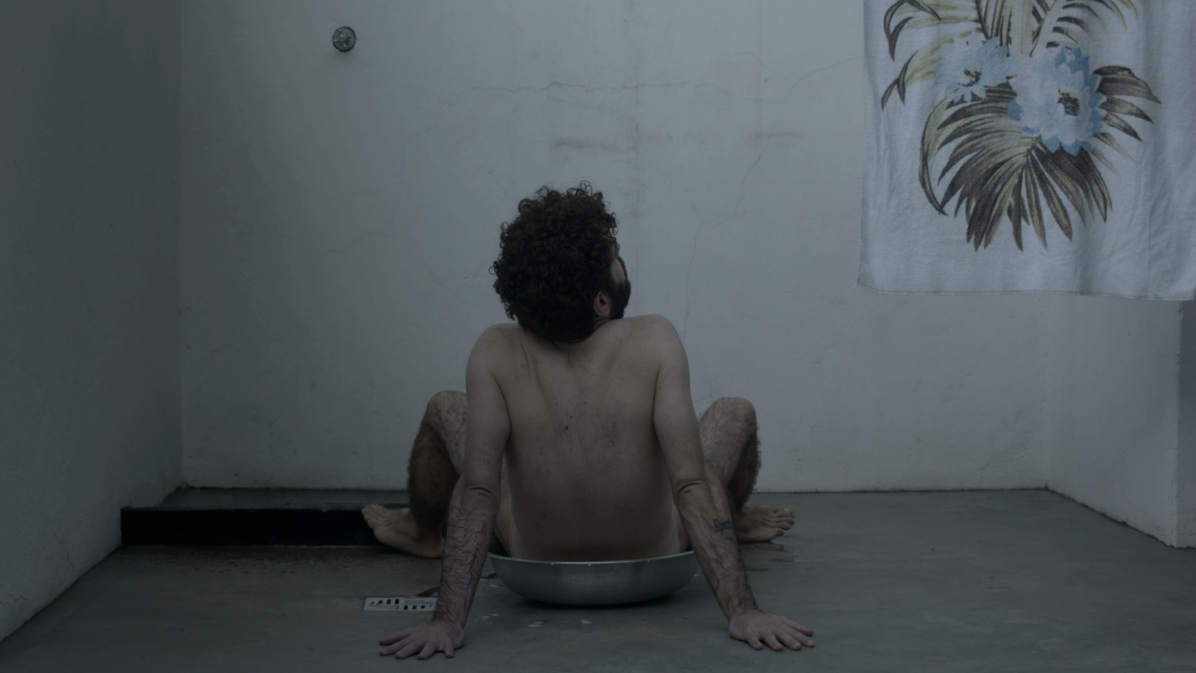 Marcelo es una suerte de dandy victoriano, neorromántico y excéntrico.