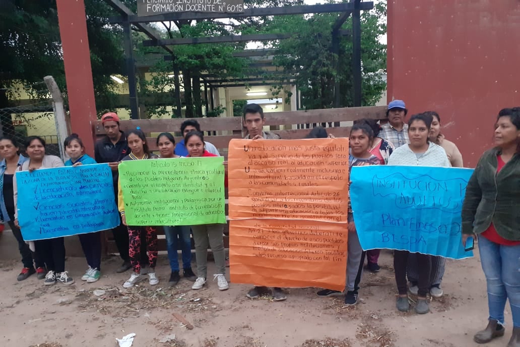 Manifestación en Misión Carboncito