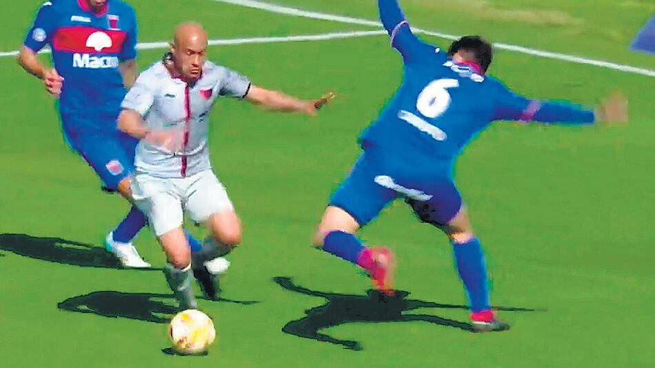 La igualdad fue un justo resultado en Santa Fe.