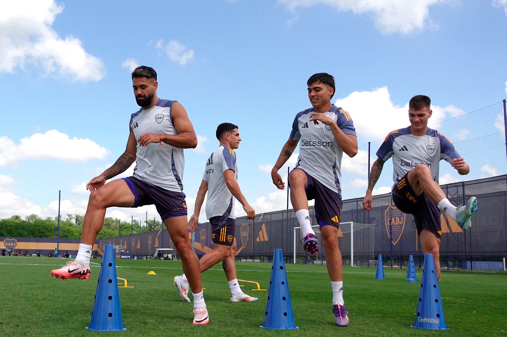 Boca necesita que Vélez o Talleres sean campeones para ingresar a la Libertadores.