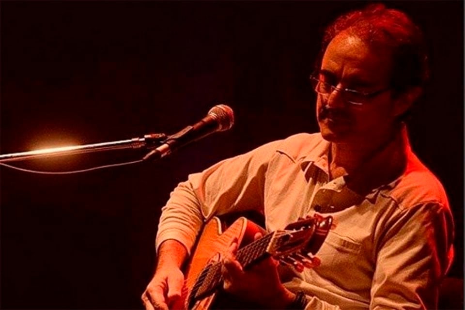 Fandermole está atento a los oídos y las percepciones "nuevas" de la gente más joven. 