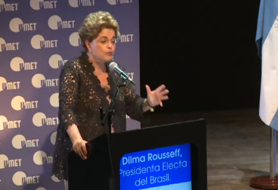  “Lula es la esperanza de los brasileños”, dijo Dilma al advertir sobre un proceso para criminalizar al expresidente.