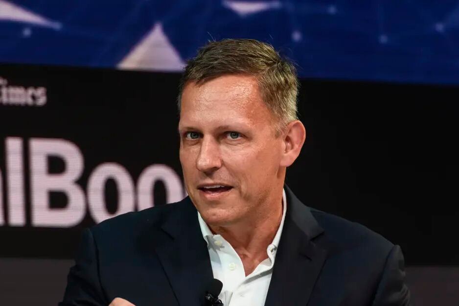 Peter Thiel, de origen alemán, fue competidor y luego asociado de Musk en PayPal.