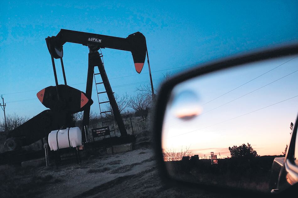 La cotización del petróleo internacional WTI cayó 4,8 por ciento tras el anuncio de la OPEP.