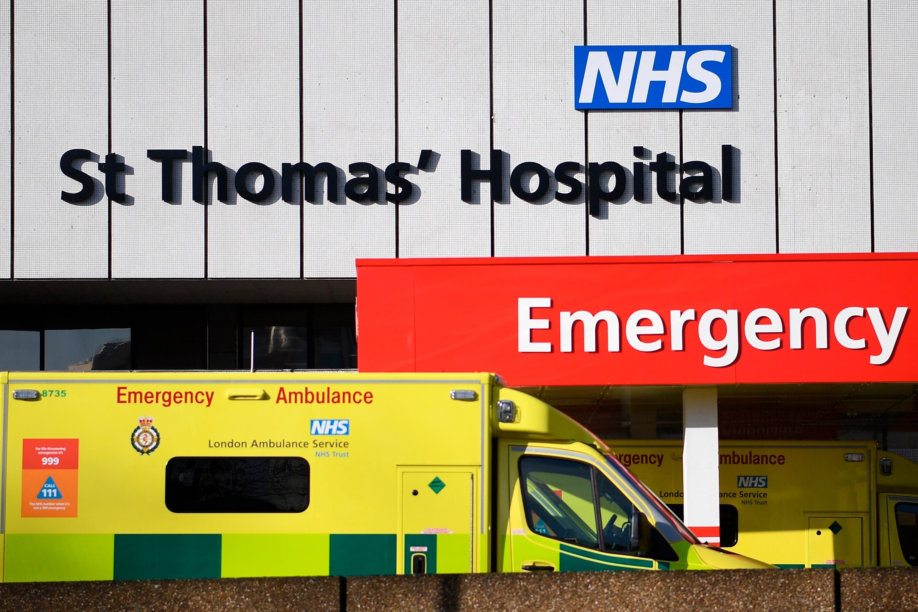 En el St Thomas' fue internada la mujer con COVID-19.