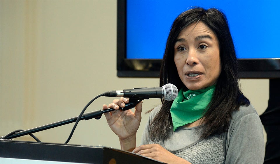 Gabriela Sosa subrayó que más mujeres se acercan al Estado.