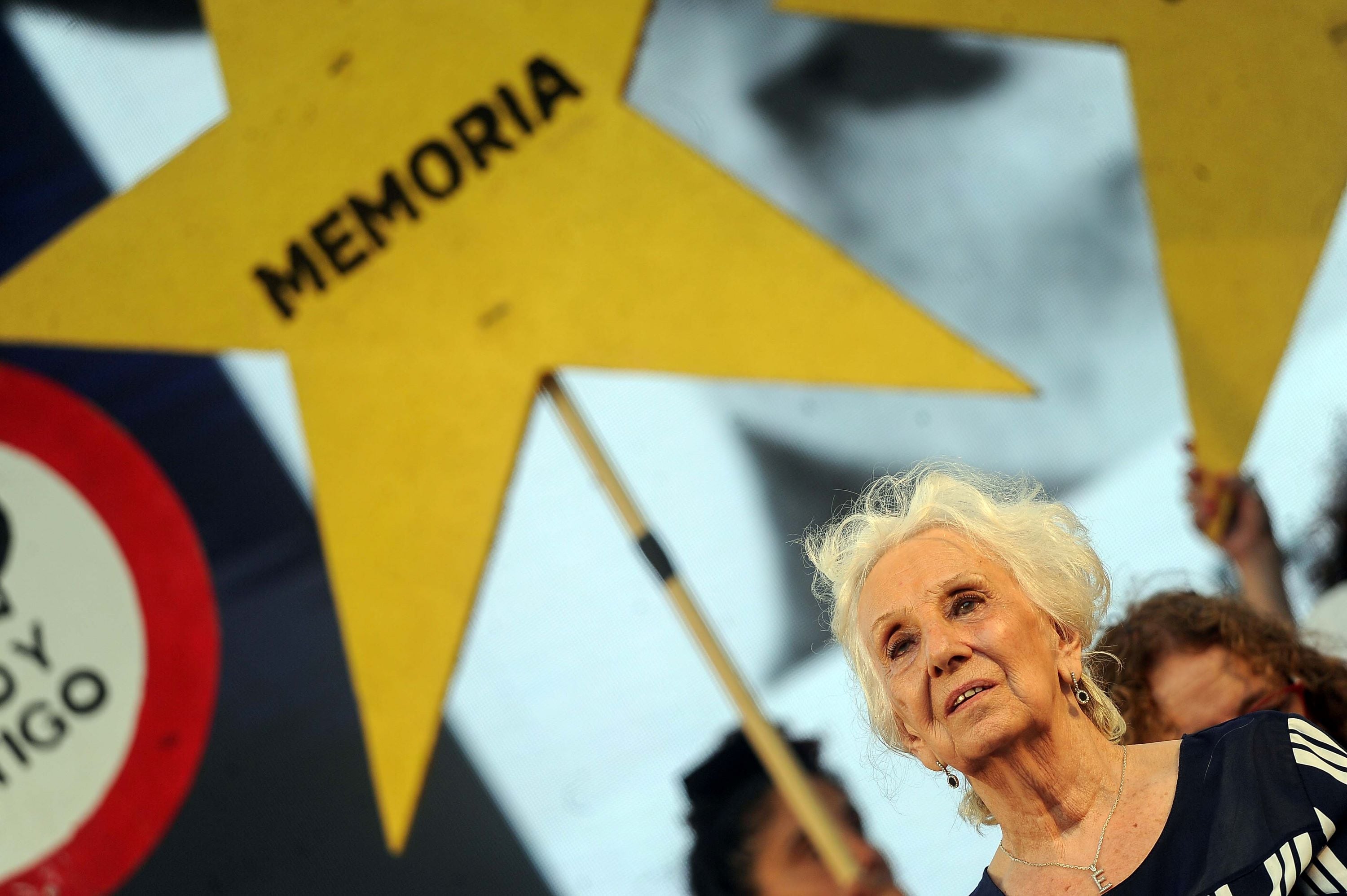 Estela de Carlotto viajó a Países Bajos para recibir varios reconocimientos y homenajes