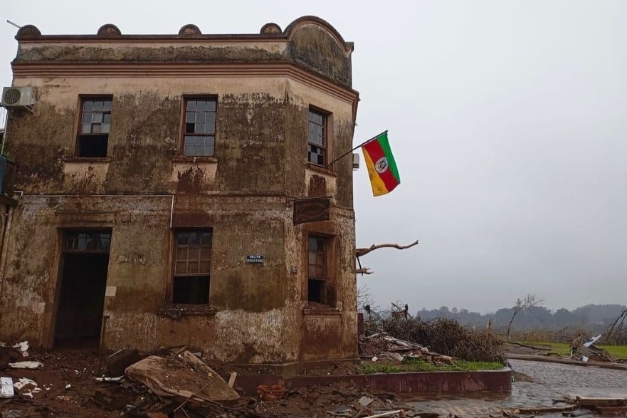 Brasil: el gobierno de Río Grande do Sul analiza crear cuatro "ciudades provisorias" por las inundaciones (Imagen: Instagram/@eduardoleite45)