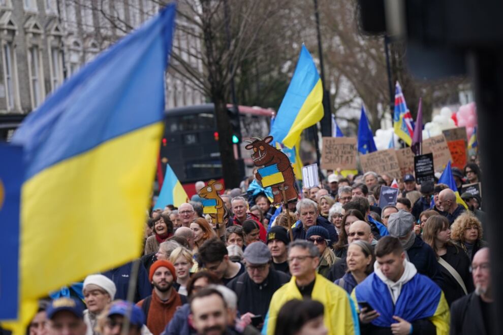 Manifestación en Londres a tres años del comienzo de la guerra en Ucrania